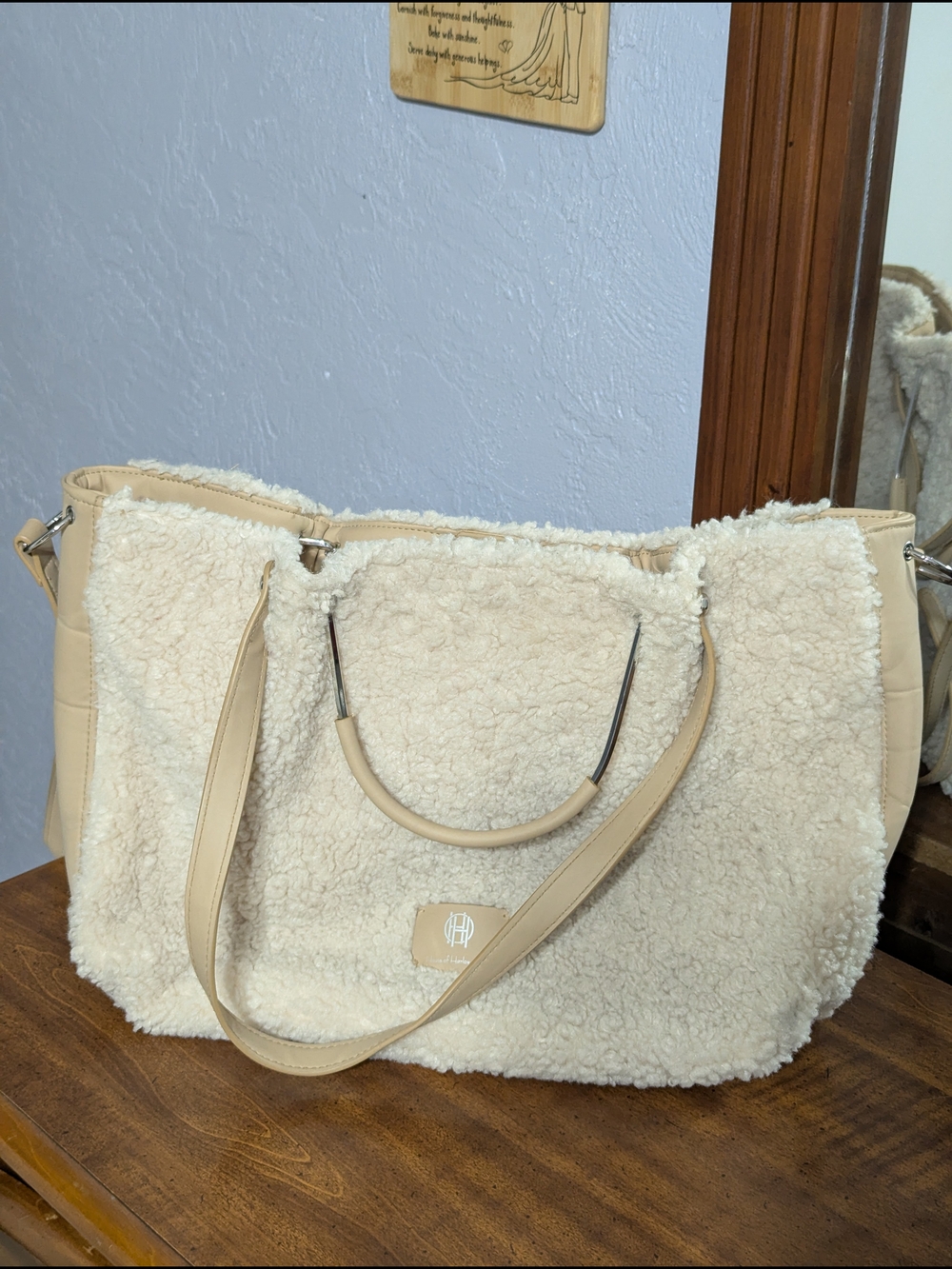 House of Harlow 1960 Cream Faux Shearling Tote